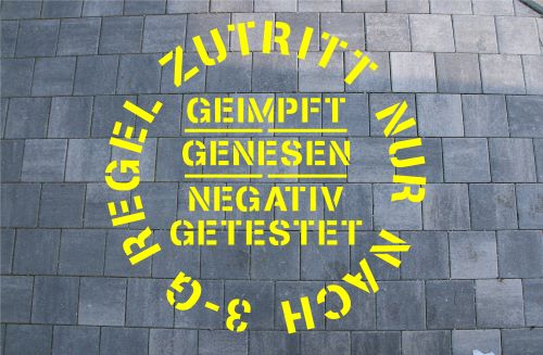 Eintritt nur nach 3-G Regel Schablone